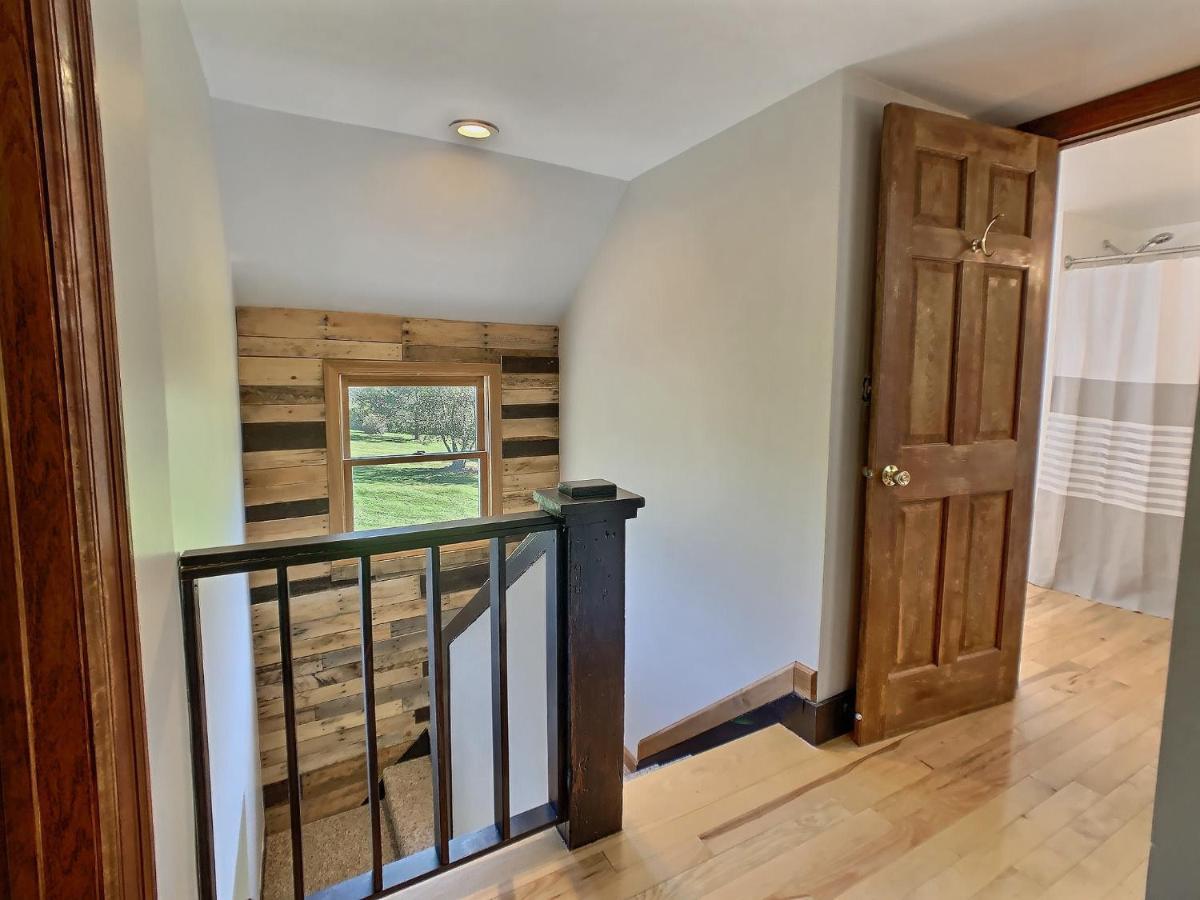 Maples Retreat - 2 Acres - Fireplace 엘리콧빌 외부 사진